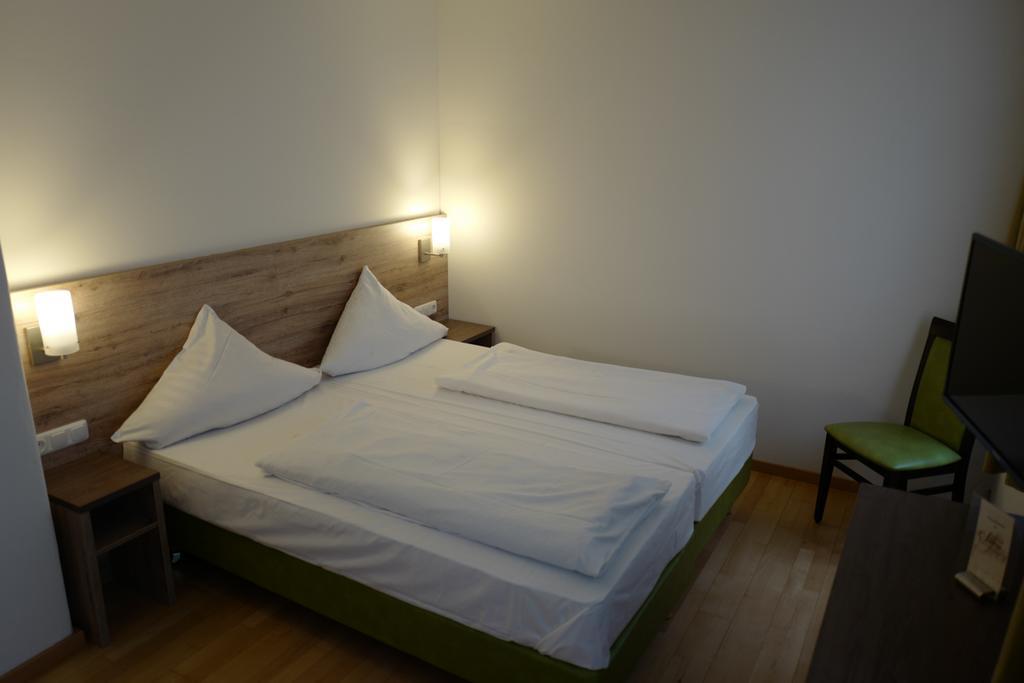 Hotel Stern Ґерстгофен Екстер'єр фото